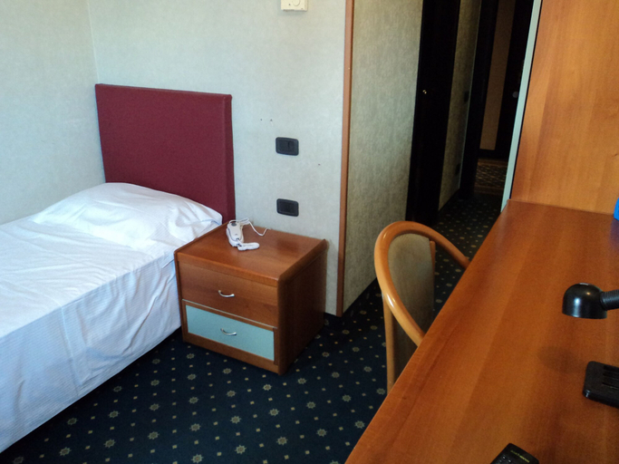 Bedroom 3, Hotel Il Cecchini, Pordenone