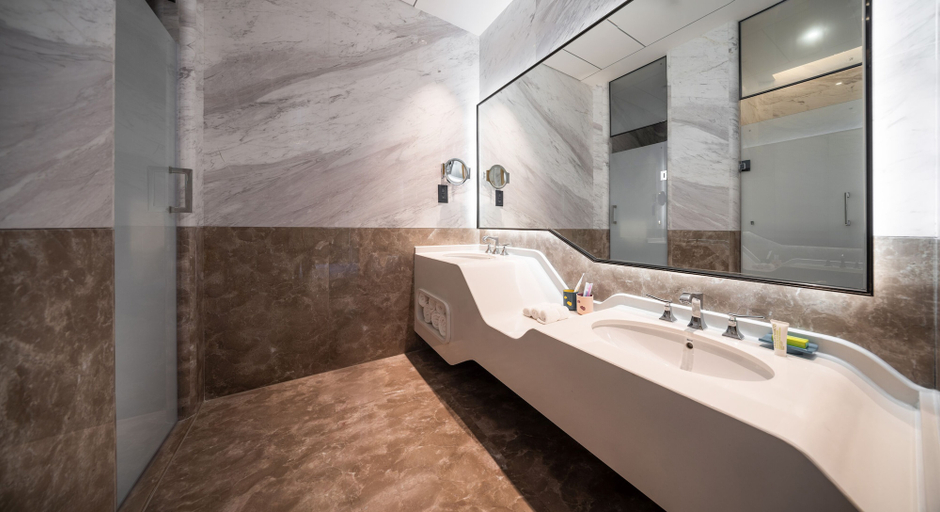 Bathroom 5, Le Meridien Xi'an Chanba, Xi'an