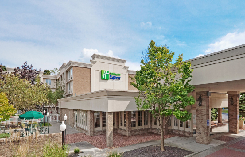 Exterior & Views 4, Holiday Inn Express POUGHKEEPSIE by IHG, Dutchess