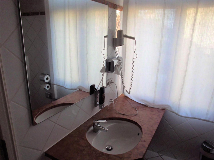 Bathroom 5, Freihof, Rhein-Neckar-Kreis
