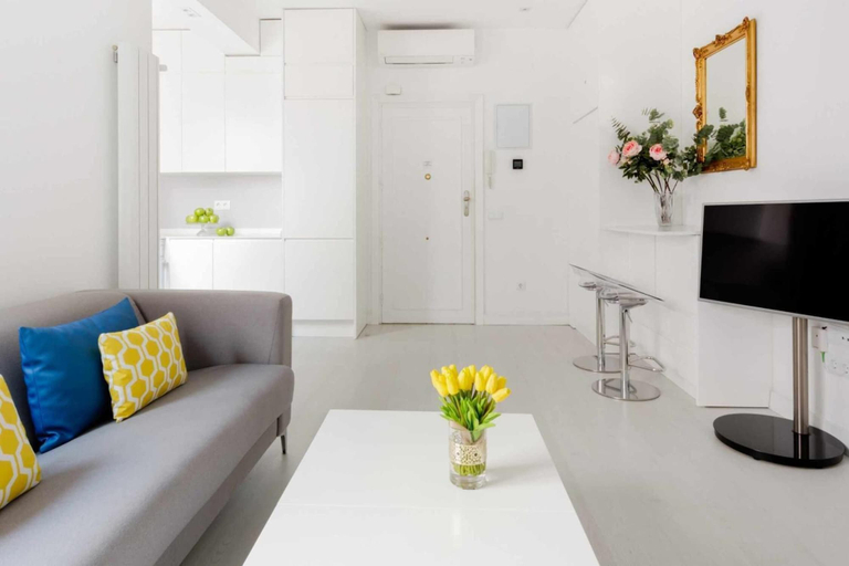 Others 5, El Viso Smart III, Madrid