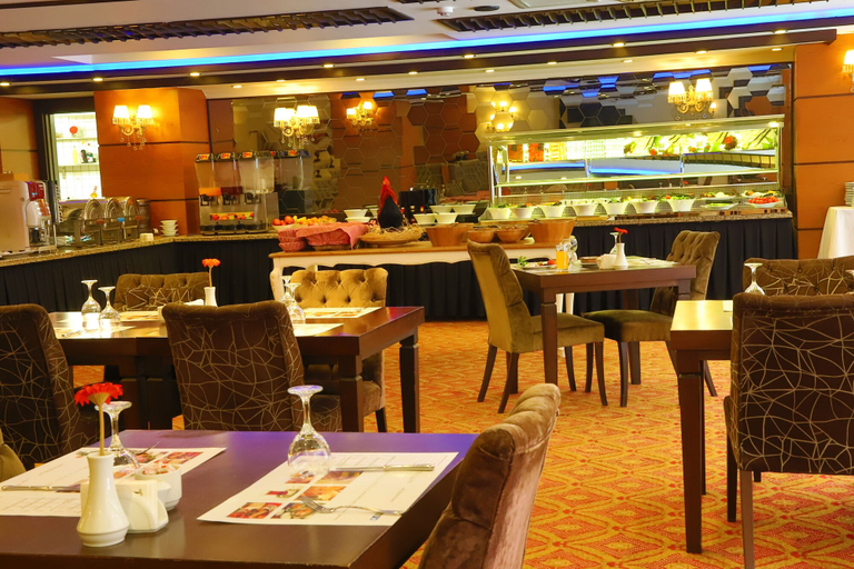 Food & Drinks 4, Arya Hotel Business Deluxe, Merkez