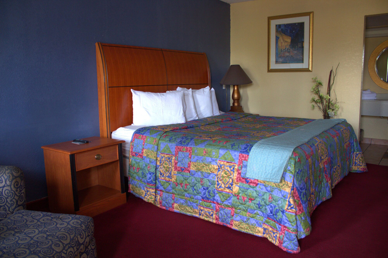 Bedroom 1, Lambert Inn, Osceola