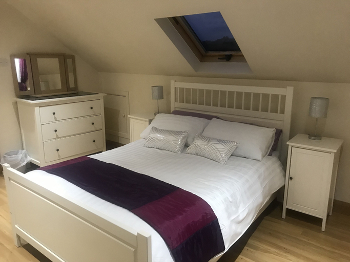 Bedroom 3, Dungannon 2 Bed Bungalow - Sleeps 5 - Pet Friendly, Mid Ulster