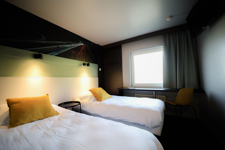 Bedroom 2, Travel Hotel Kruisem, Oost-Vlaanderen