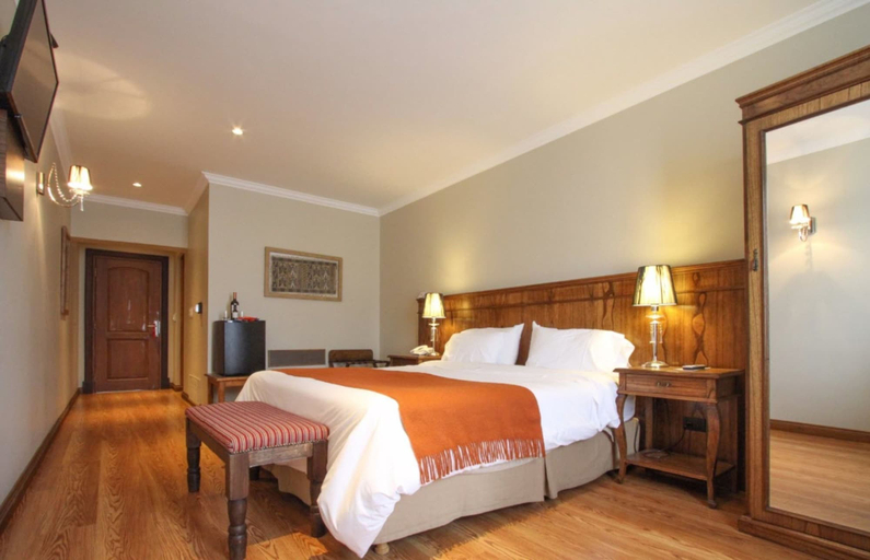 Bedroom 3, Chalten Suites Hotel, Lago Argentino