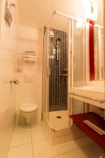 Bathroom 4, Hôtel Inn Design & Restaurant Sedan, Ardennes