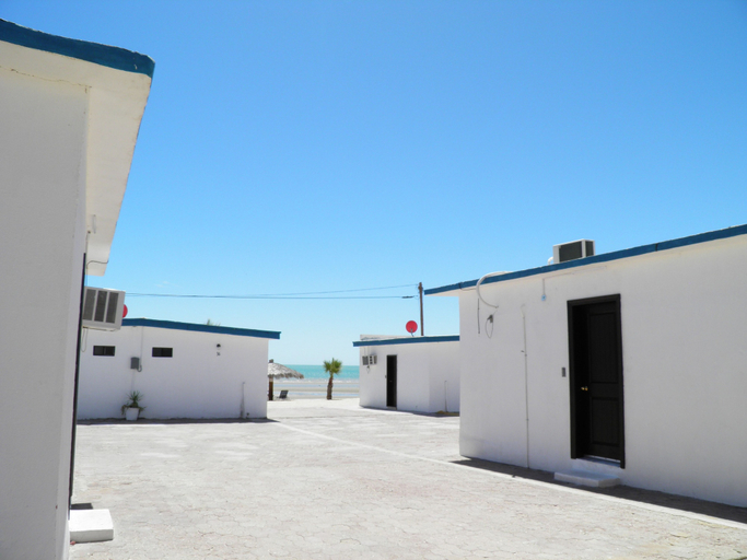 Exterior & Views 2, Seaside Hotel & Victor's RV Park, Mexicali