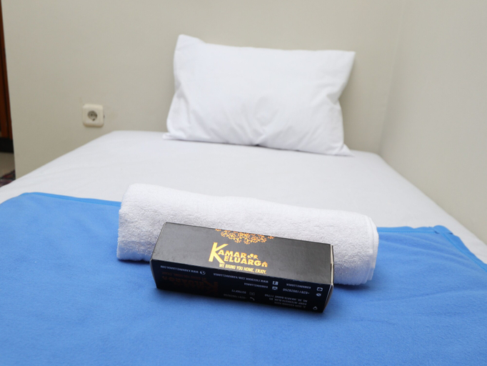 Bedroom 2, Kamar Keluarga Bandara III Syariah, Tangerang