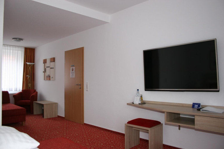 Bedroom 3, Hotel Petersen, Ammerland