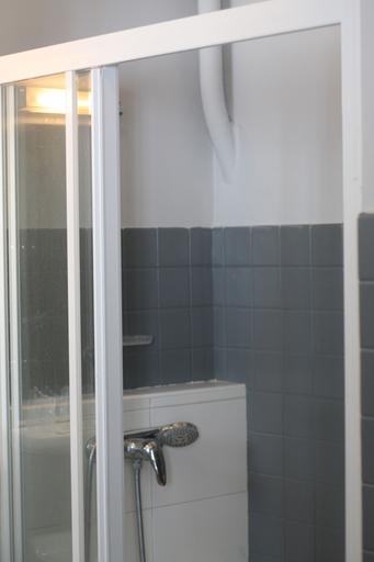 Bathroom 4, Hotel Du Gave, Hautes-Pyrénées