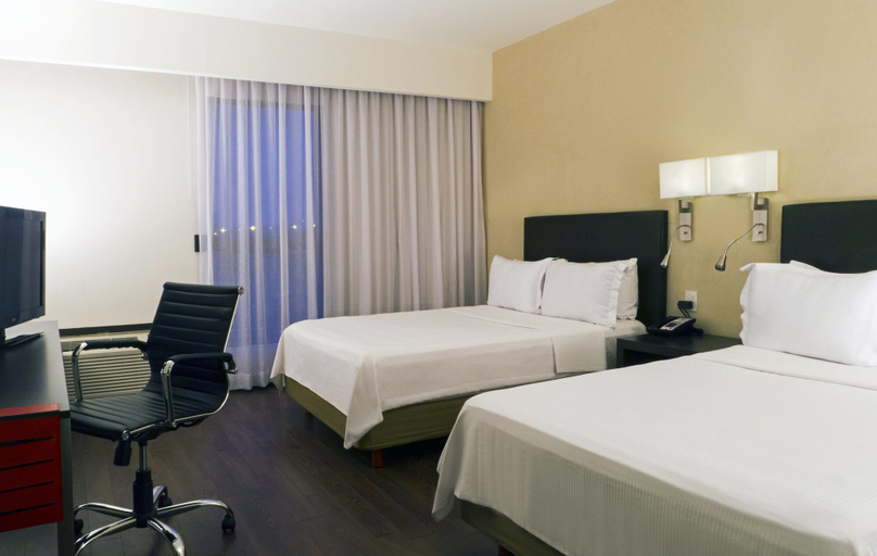 Bedroom 3, Fiesta Inn Leon, León
