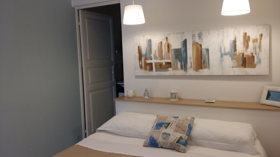 Bedroom 3, Silva, Trapani