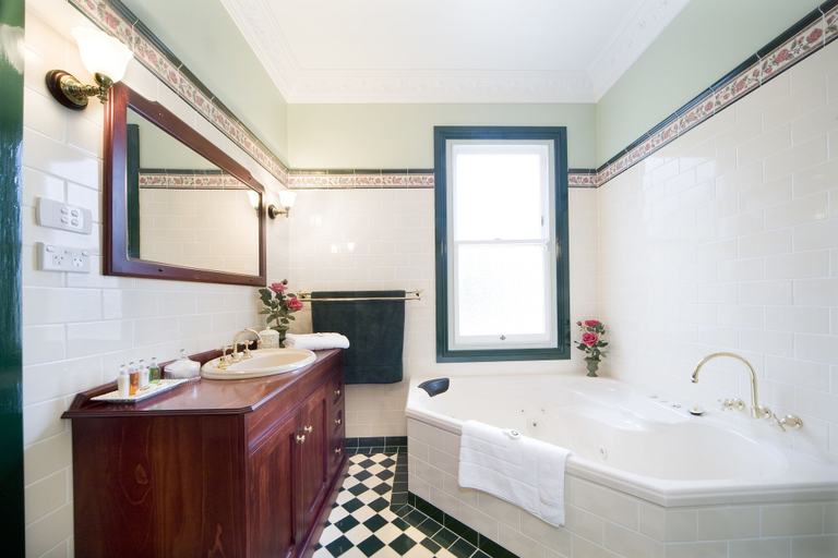 Bathroom 3, Varenna, Blue Mountains