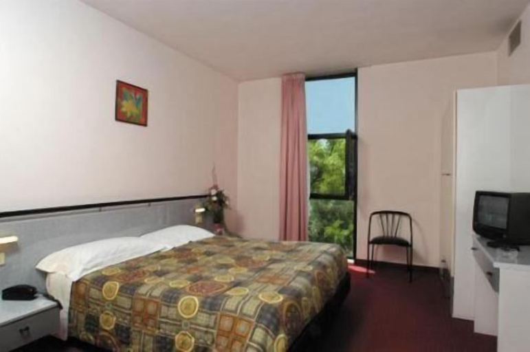 Bedroom 3, Hotel Giannina, Forli' - Cesena