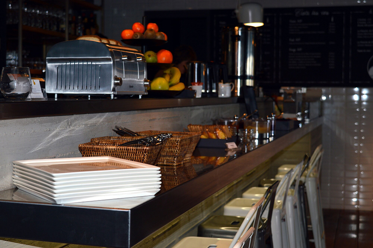 Food & Drinks 5, Hotel Des Bains, Manche