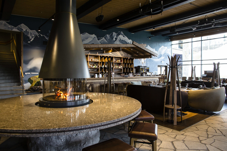 Food & Drinks 5, Okhta park, Vsevolzhskiy rayon