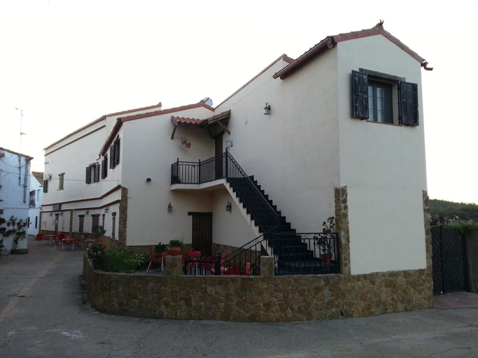 Exterior & Views 2, Casa Rural Sierra San Mamede, Badajoz
