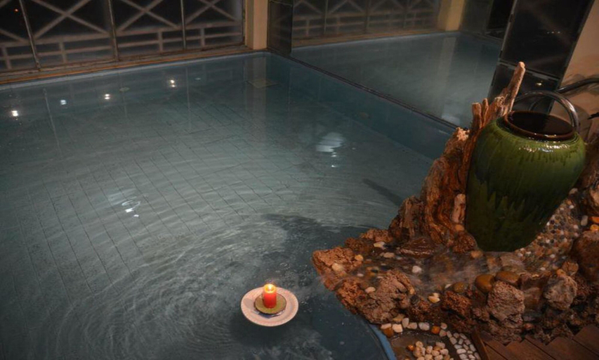 Sport & Beauty, Mandalay Kandawgyi Inn, Mandalay