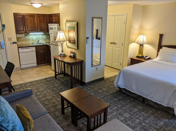 Bedroom 5, Staybridge Suites INDIANAPOLIS-CARMEL, Hamilton