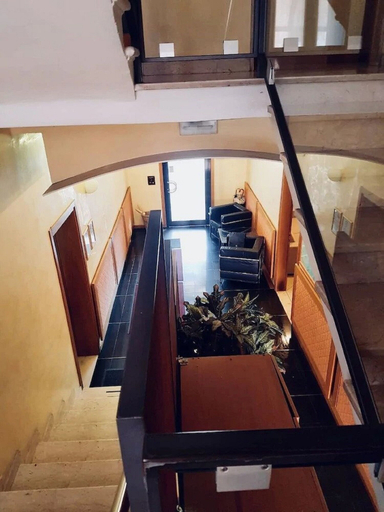 Others, Hotel Martello, Venezia