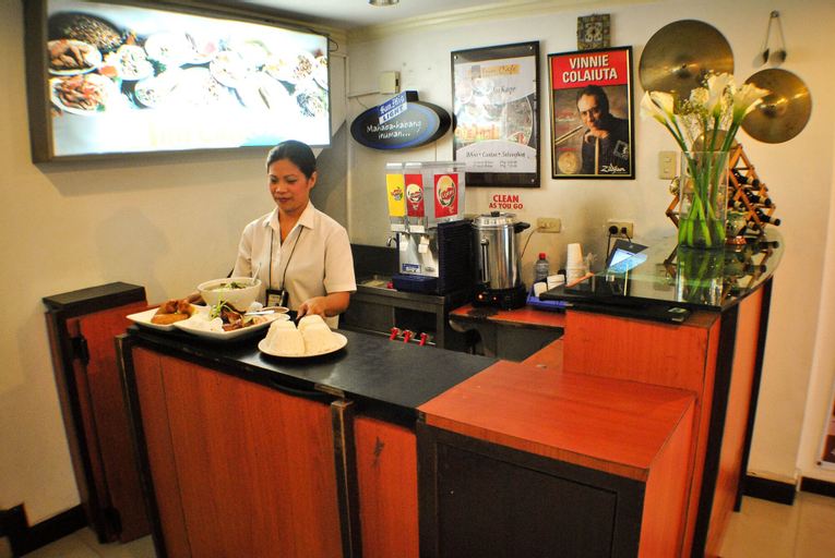Food & Drinks 5, Fersal Hotel Manila, Manila City