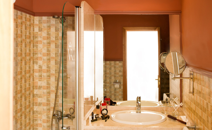 Bathroom 5, Hotel YIT Vereda Real, Sevilla