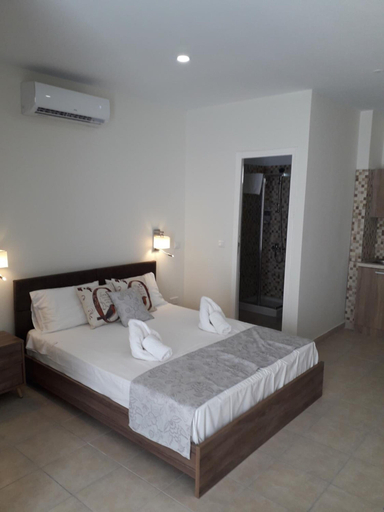 Bedroom 4, Boronia Hotel Apartments, Larnaca