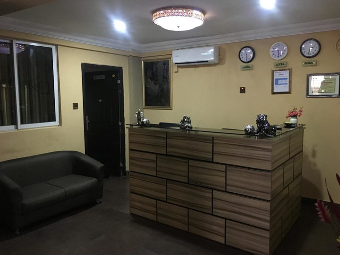 Others 5, Momak 5 Hotel and Suites, Eti-Osa