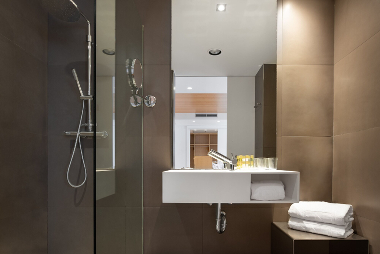 Bathroom 4, Eurostars Marques de Vallejo, La Rioja