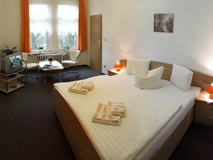 Bedroom 2, Hotel Waldmühle, Harz