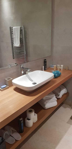 Bathroom, Riva 24, Casablanca