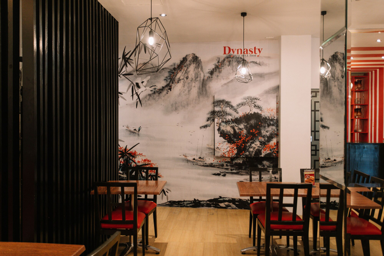 Food & Drinks 12
