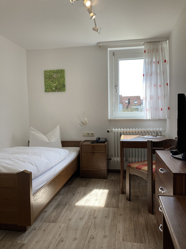 Bedroom 3, Hotel Garni Schmieders Ochsen, Ortenaukreis