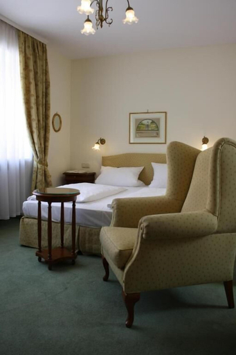 Bedroom 4, Hotel Deutscher Kaiser, Nürnberg