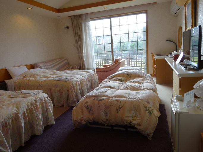 Bedroom 3, Hotel Kosaka Gold Palace, Kosaka