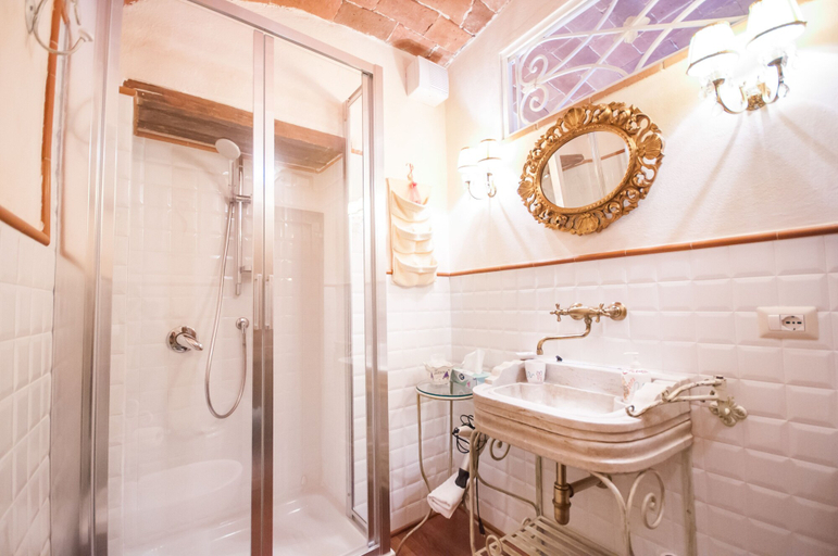 Bathroom 5, B&B Antica Gabella, Perugia