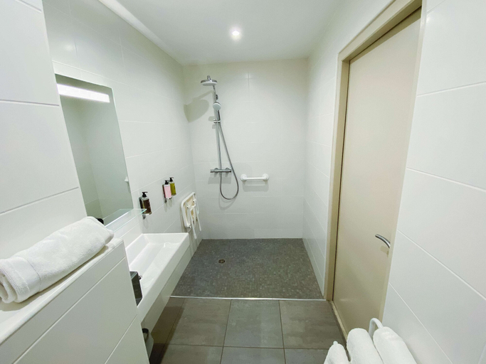 Bathroom 4, Best Western Plus Hotel Canet-Plage, Pyrénées-Orientales