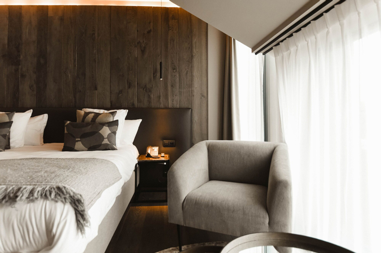 Bedroom 3, Hotel Sanglier, Luxembourg