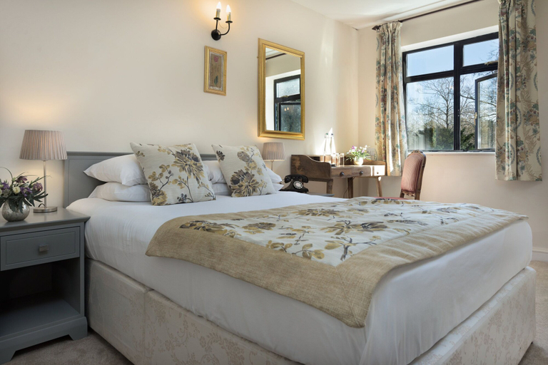 Bedroom 3, Stanton Manor Hotel, Wiltshire