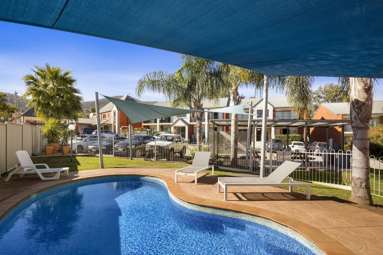 Sport & Beauty 2, Quest Tamworth, Tamworth Regional - Pt A