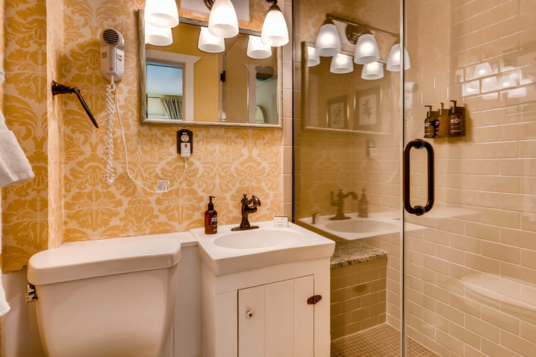 Bathroom 4, Ski Tip Lodge, A Vail Resorts Property, Summit