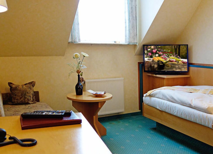 Bedroom 4, Bebras Hessischer Hof, Hersfeld-Rotenburg