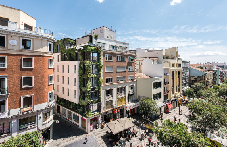Exterior & Views 2, The Garden Suites, Madrid