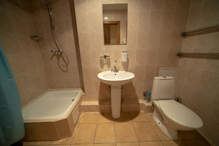 Bathroom 3, CSKA Hotel, Northern