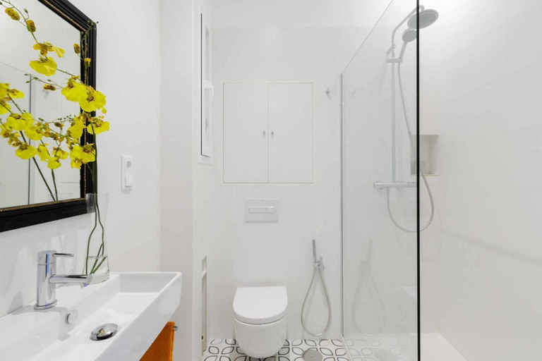 Bathroom 3, El Viso Smart III, Madrid