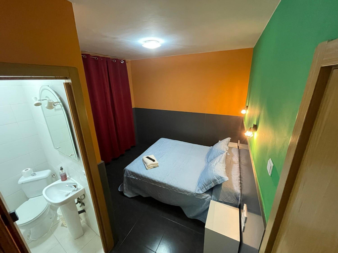 Bedroom 2, Hostal Numancia, Madrid