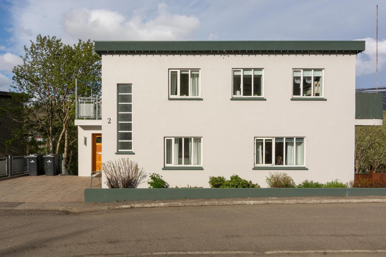 Exterior & Views 2, Bjarmó Guesthouse, Akureyri