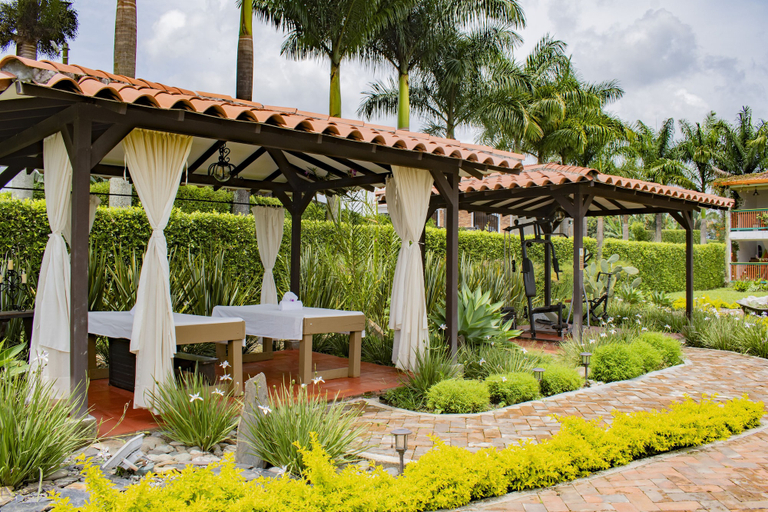 Food & Drinks 5, Hotel Campestre Café Café, Montenegro