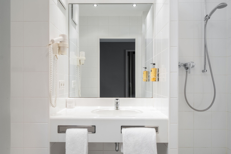 Bathroom 4, AWA Hotel, München
